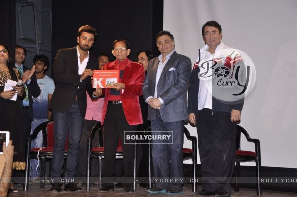 Ranbir Kapoor being felicitated at the Launch of RK Medical Guide