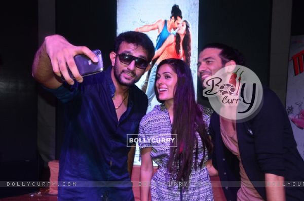 Amrit Maghera and Saahil Prem pose for a selfie with a fan at the Promotion of Mad About Dance (331759)