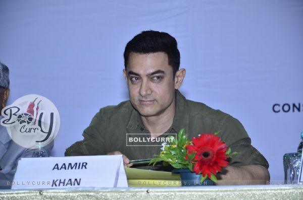 Aamir Khan at the Communicative Marathi Book Launch