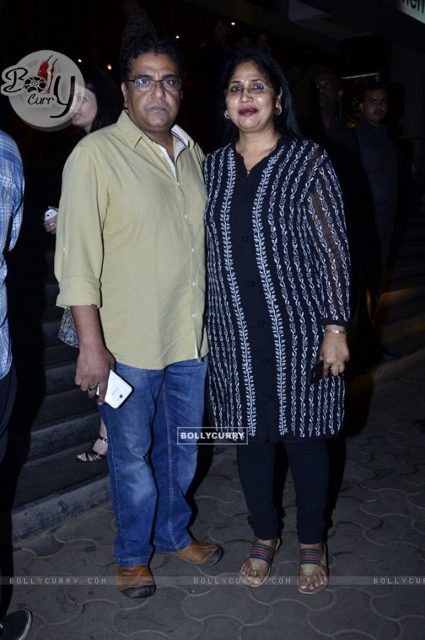 Zakir Hussain was spotted with wife at the Special Screening of Singham Returns (332591)