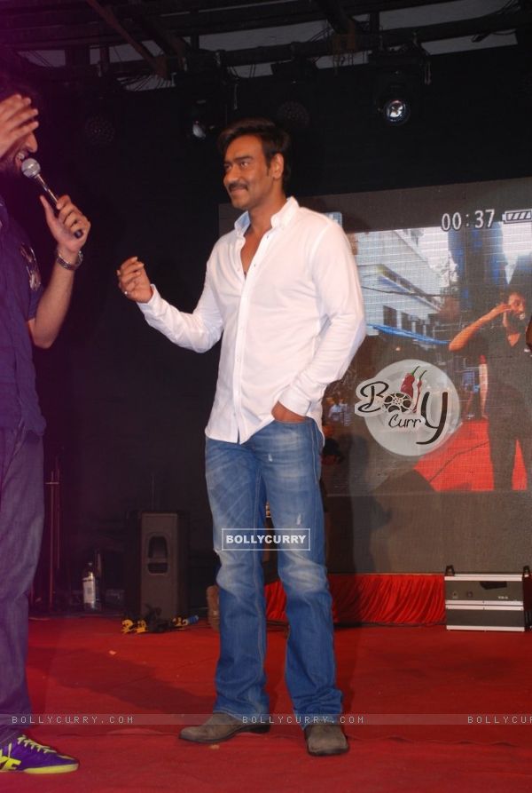 Promotions of Singham Returns at Mithibai College