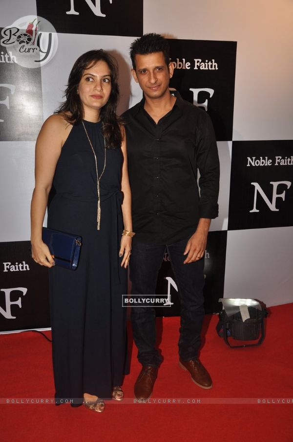 Sharman Joshi with wife pose for the media at the Birthday Bash cum Launch