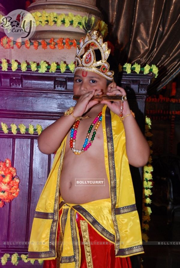 Divyam Dama dressed as Lord Krishna at Tumhari Paakhi's 200 Episodes Celebration