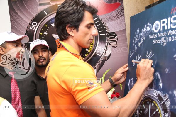 Sonu Sood signs his autograph at KWC Luxurio