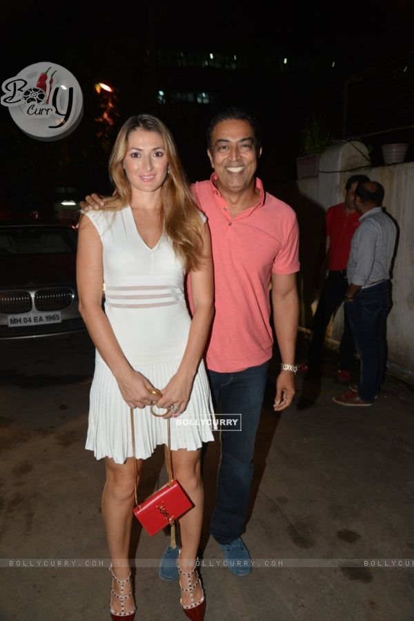 Vindoo Dara Singh with wife at the Launch of NIKHILXKOOVS