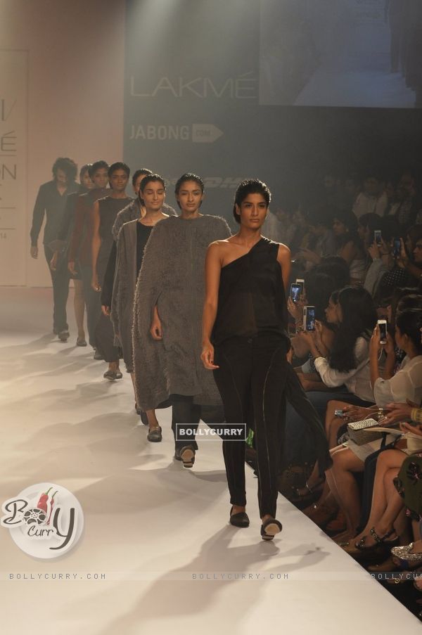 DRVV's show at the Lakme Fashion Week Winter/ Festive 2014 Day 5