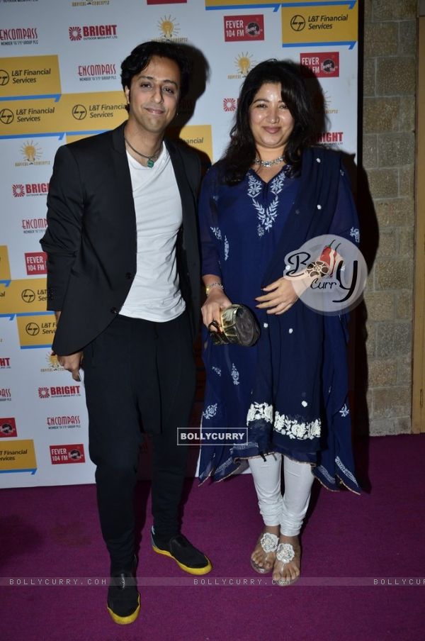 Salim Merchant poses with wife Jeanne Merchant at Shaan's Live Concert