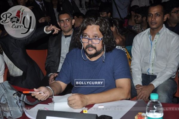 Amol Gupte judging the competition at Jamnabai Narsee School's Cascade Festival