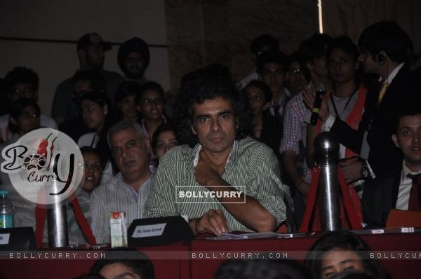 Imtiaz Ali judging the competition at Jamnabai Narsee School's Cascade Festival