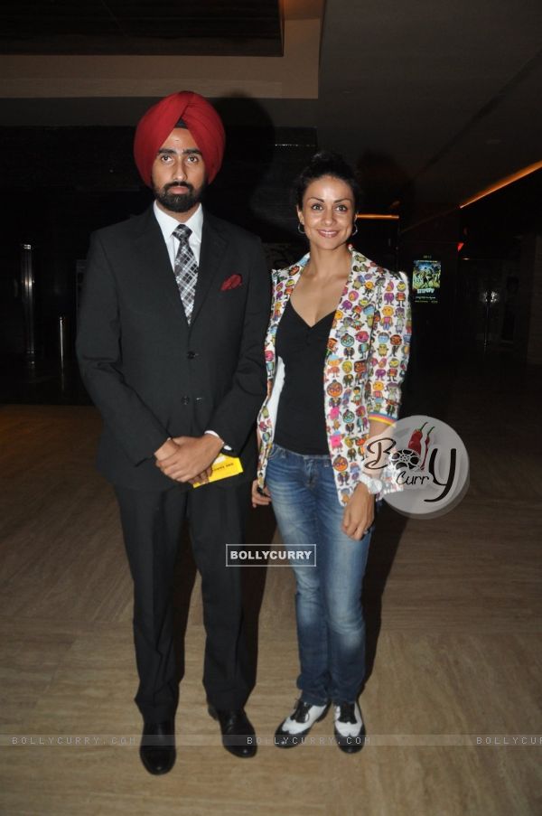 Gul Panag poses with husband at the Premier of 'Step Up All In'