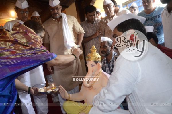 Nana Patekar Celebrates Ganesh Chaturthi