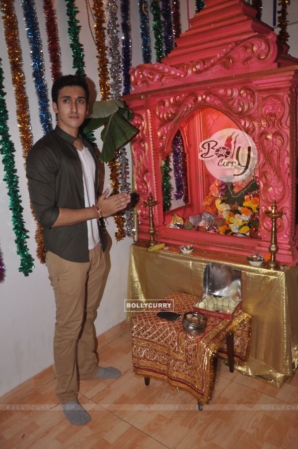 Yashvardan Ahuja Celebrates Ganesh Chaturthi