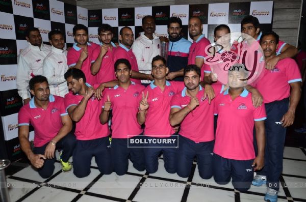 Abhishek Bachchan poses with his team at the Bash for Pro Kabbadi League by Mahindras