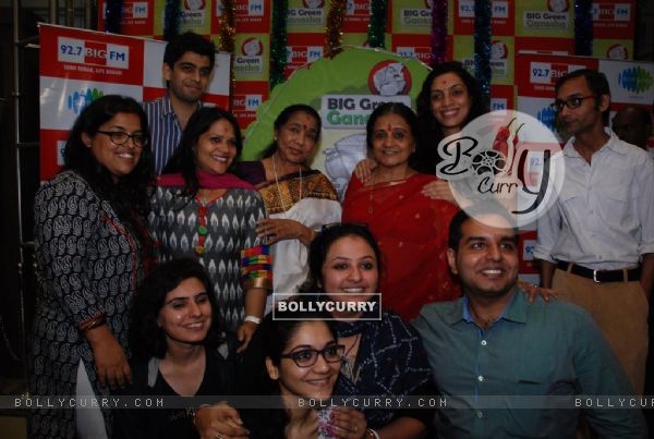 Asha Bhosle Celebrates Ganesh Utsav with 92.7 Big FM