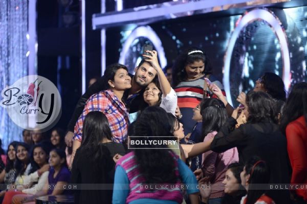 Fawad Khan poses for a selfie with fans on Jhalak Dikhla Jaa