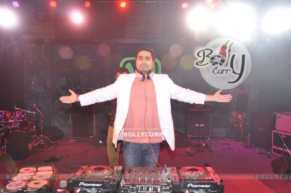 DJ Khushi at the Success Bash of Saavn Mobile App