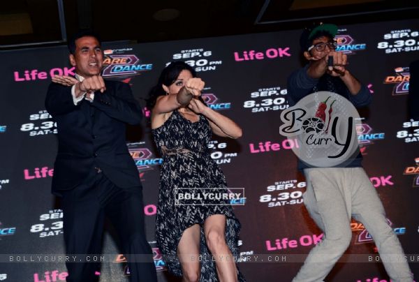 Akshay Kumar performs at the Launch of Dare 2 Dance