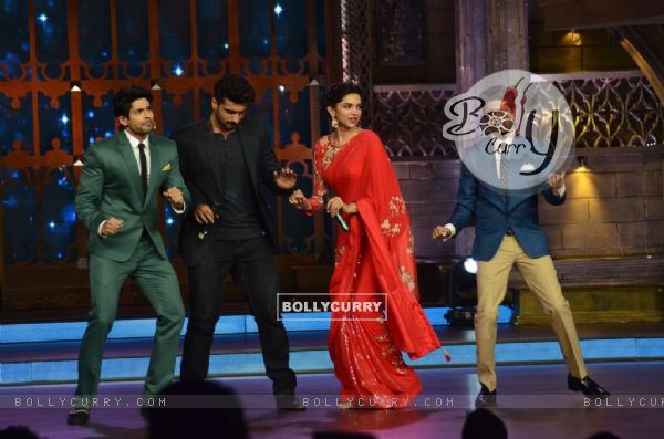 Arjun and Deepika perform on India's Best Cine Stars Ki Khoj (335613)