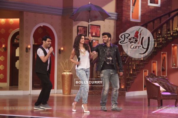Deepika and Arjun arrive for the Promotions of Finding Fanny on Comedy Nights with Kapil