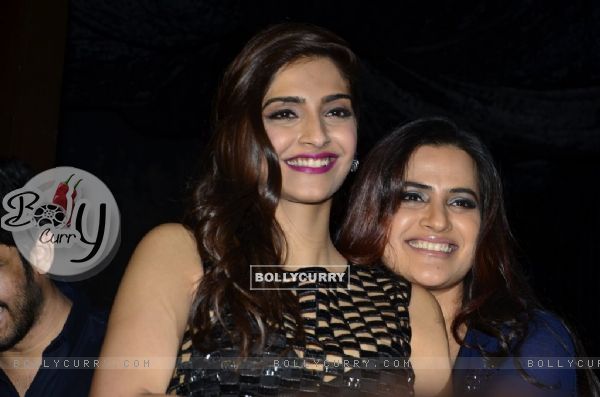 Sonam Kapoor poses with Sona Mohapatra at the Music Launch of Khoobsurat