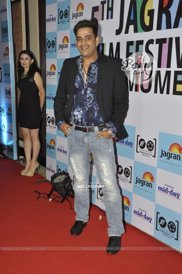 Ravi Kissen poses for the media at 5th Jagran Film Festival Mumbai