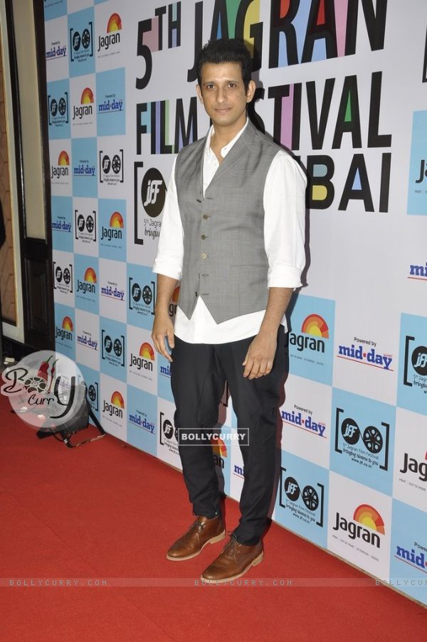 Sharman Joshi poses for the media at 5th Jagran Film Festival Mumbai