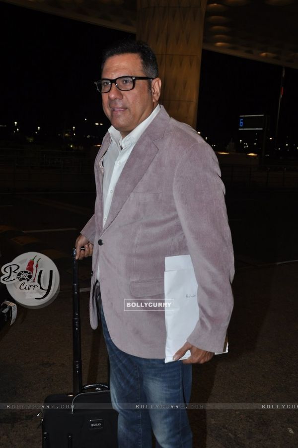 Boman Irani snapped at Airport while leaving for Slam Tour (337507)