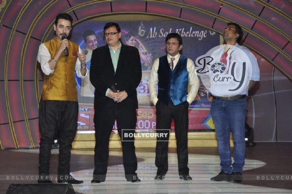 Mantra addressing the audience at the Launch of SAB TV's New Show 'Family Antakshari'