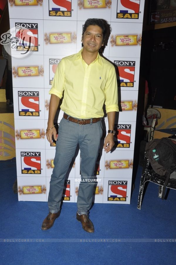 Shaan poses for the media at the Launch of SAB TV's New Show 'Family Antakshari'