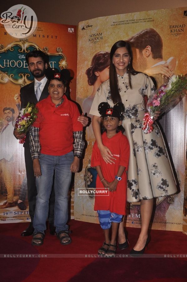 Sonam Kapoor and Fawad Khan pose with young fans at the Special Screening of Khoobsurat (337929)