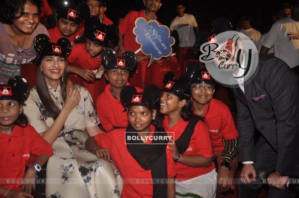 Sonam Kapoor and Fawad Khan pose with young fans at the Special Screening of Khoobsurat (337931)