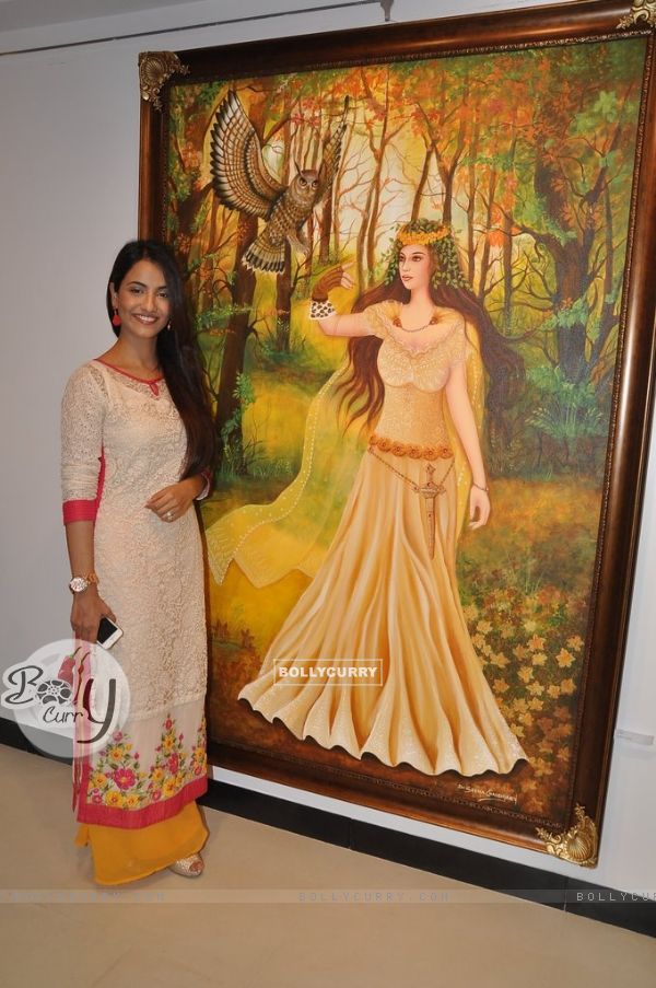 Twinkle Bajpai at the Inaugration of Dr. Seema Chaudhary and Nitin Chaudhary's art show