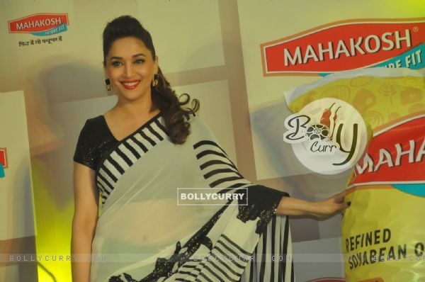 Madhuri Dixit  poses for the media at the Launch of Mahakosh Edible Oils