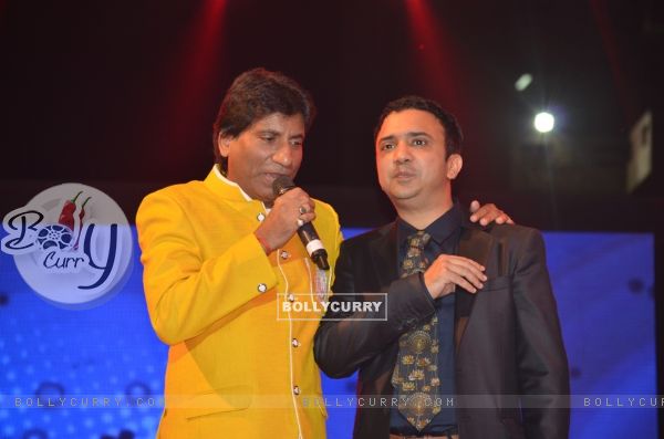 Raju Shrivastav with Ram Sampat at the Music Launch of Ekkees Toppon Ki Salaami (338975)