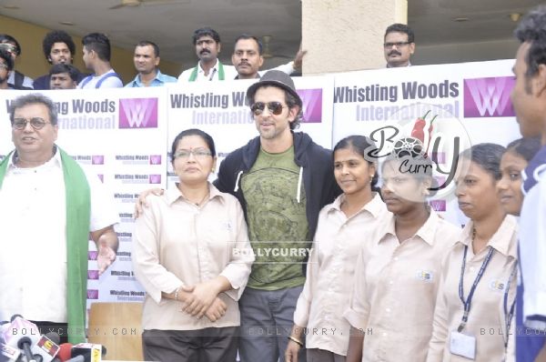 Hrithik Roshan with the cleaning staff of Whistling Woods