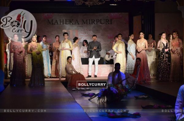 Vivek Oberoi walks the ramp at Maheeka Mirpuri's show Move for Cancer Awareness