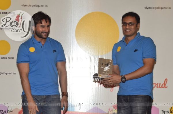 Saif felicitates an achiever at the Felicitation for Asian Game Winners