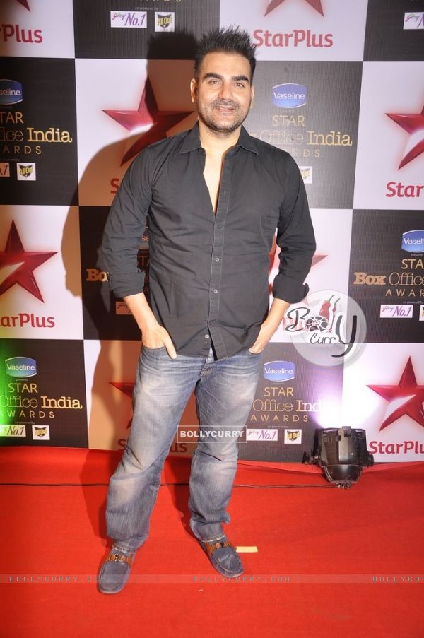 Arbaaz Khan poses for the media at the Star Box Office Awards