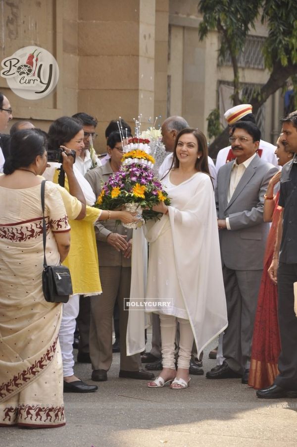Nita Ambani felicitated with at the Cleanliness Drive
