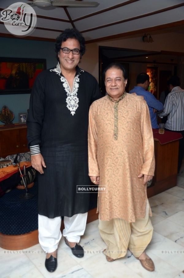 Anup Jalota with Talat Aziz at his Diwali Party cum Gazal Album Launch