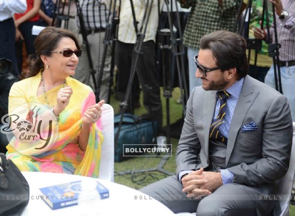 Sharmila Tagore and Saif Ali Khan in a chat at the Bhopal Pataudi Polo Cup 2014