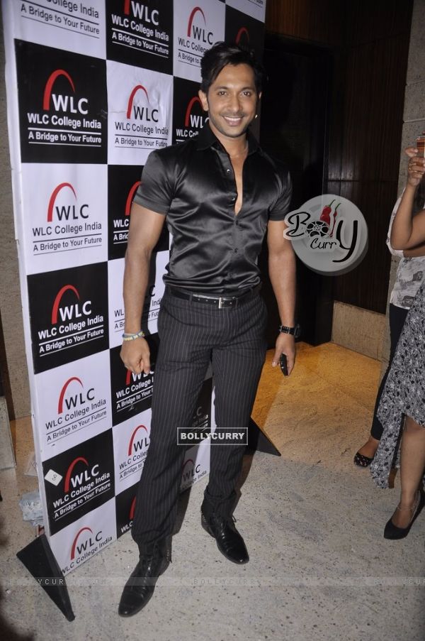 Terence Lewis poses for the media at WLC College India Show