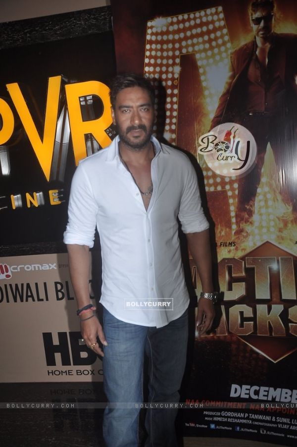 Ajay Devgn poses for the media at the Song Launch of Action Jackson (342743)