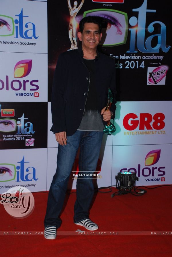 Omung Kumar was seen at the ITA Awards 2014