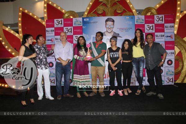 Promotions of The Shaukeens at Thane (343047)