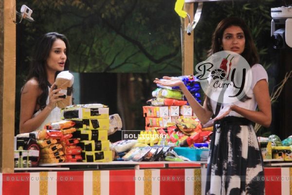 Karishma buys the weekly groceries from Lisa on Bigg Boss 8