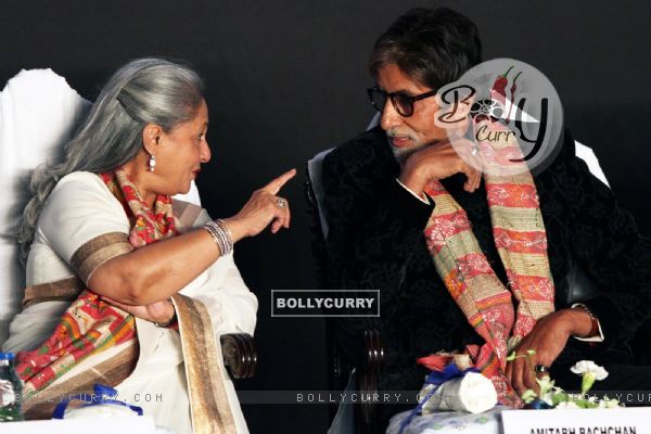 Jaya Bachchan and Amitabh Bachchan snapped while in a conversation at Kolkatta Film Festival