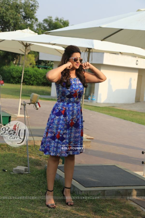 Parineeti Chopra snapped covering her ears at Jagatpura Shooting Range (344236)
