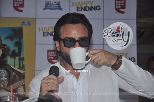 Saif Ali Khan was snapped enjoying his coffee at the Promotions of Happy Ending at CCD (344939)