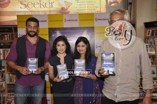 Arunoday Singh and Sudhir Mishra at Nidhie Sharma's Book Launch